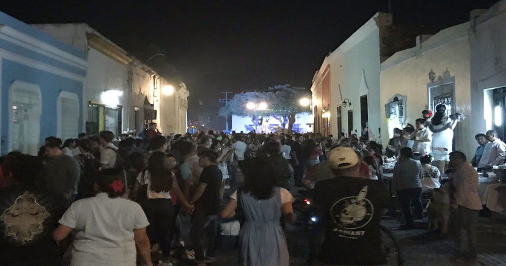 celebrate-the-day-of-the-dead-in-merida